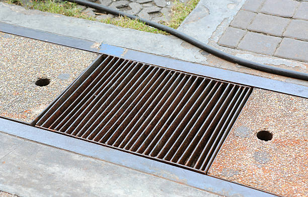 istock Weathering for water in a court 610120338