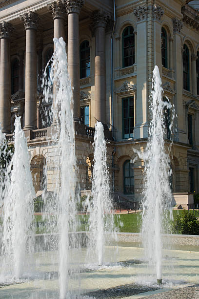 istock Multiple Fountain in front of Building 610233006