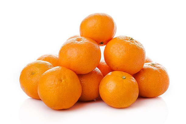 istock clementine  isolated.  mandarin.  orange. tangerine 610235842