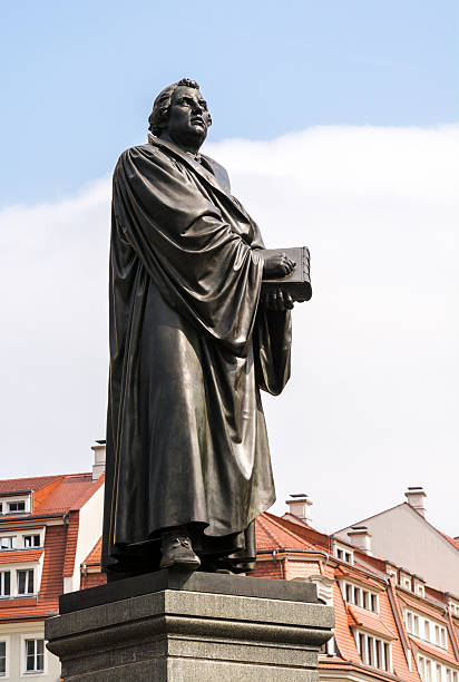 istock Bronce Statue of Martin Luther 610252604