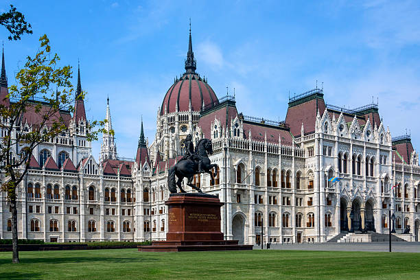 istock Hungarian Parliament Building - Budapest - Hungary 610253744