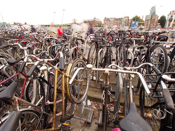 istock Very chaotic bicycle parking area 610257298