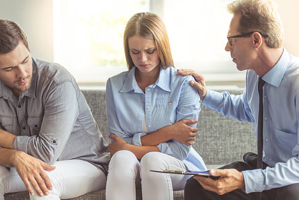 istock Couple at the psychotherapist 610263034