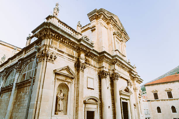 istock Church in Dubrovnik 610442166