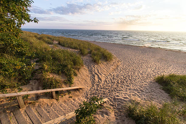 ミシガン サマー ビーチ バケーション - travel destinations lake michigan freshwater standing water ストックフォトと画像