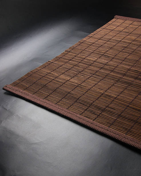 istock bamboo Mat - stand food 610566082