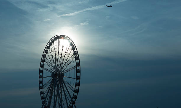 istock Ferris Wheel At Sunset 610581160