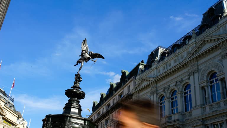 Eros statue at Piccadilly Circus  time lapse