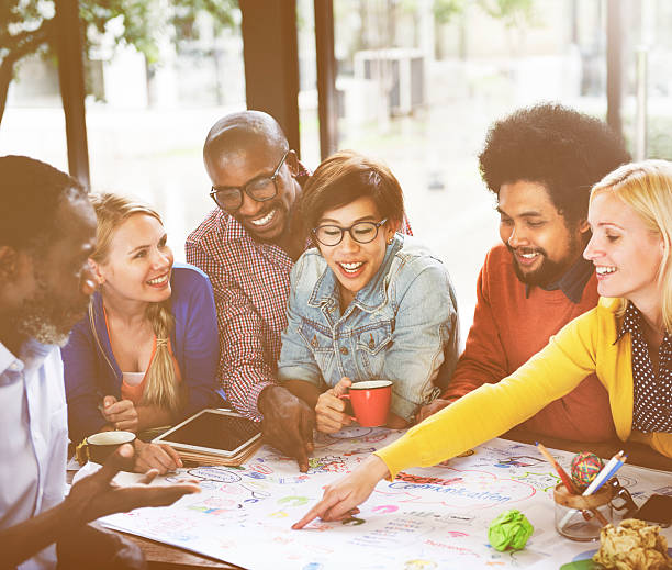 istock Business People Meeting Seminar Sharing Talking Thinking Concept 610672720