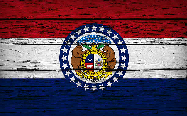istock Missouri State Flag Grunge Background 610680766