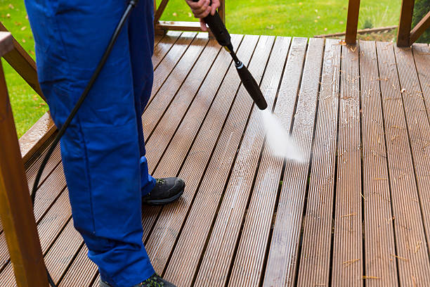 530+ Pressure Washing Patio Stock Photos, Pictures & Royalty-Free Images -  iStock
