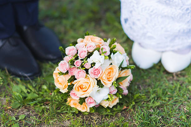istock Wedding bouquet on the pavement. 610747270