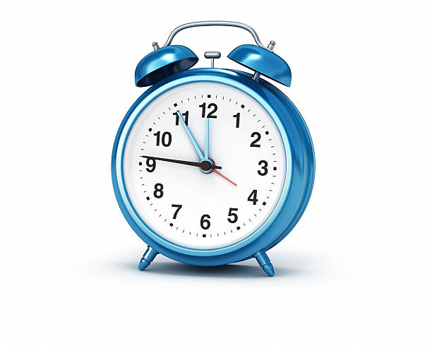 despertador azul fondo aislado - number alarm clock clock hand old fashioned fotografías e imágenes de stock