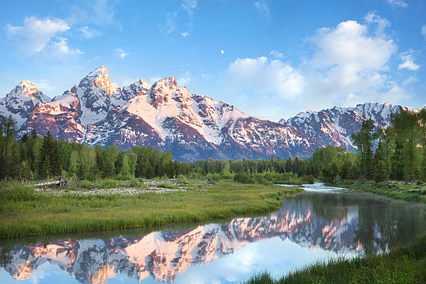 istock Grand Teton mountains in morning light 610881204