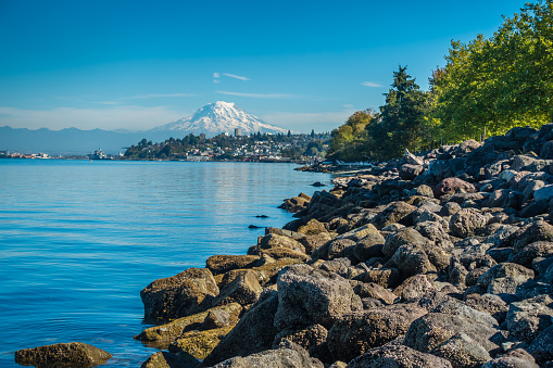 A view of Mount Rainier from Ruston, Washington.