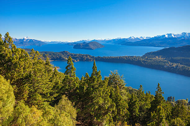 paisaje bariloche en argentina - bariloche lagos patagonia number 7 fotografías e imágenes de stock