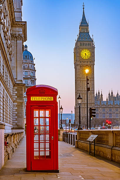 istock Traditional red phone booth in London 610985002
