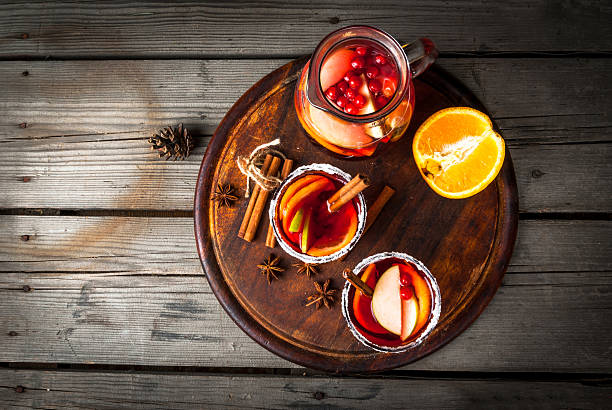 istock Fragrant autumn and winter sangria 610987800