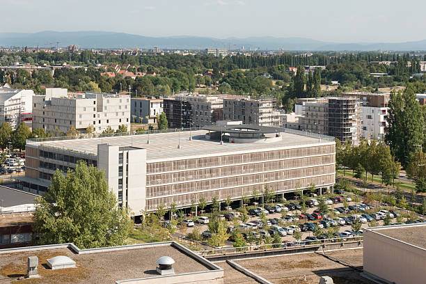 istock Aerial view of a modern garage building parking 611066140