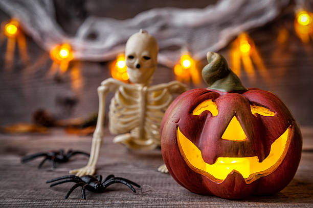 istock Traditional scary halloween holiday background 611078248