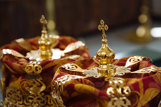 istock The Crown for a wedding in the Church 611092058