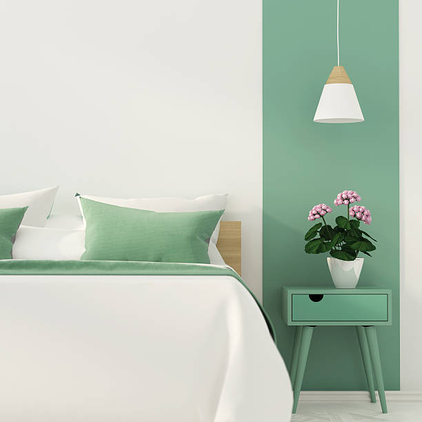 elegante dormitorio con decoración verde - imagen virada fotografías e imágenes de stock