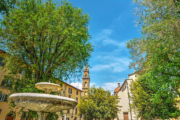 istock Holy Spirit square in Florence 611107030