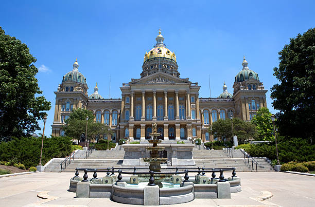 istock Iowa State Capitol Building 611107690