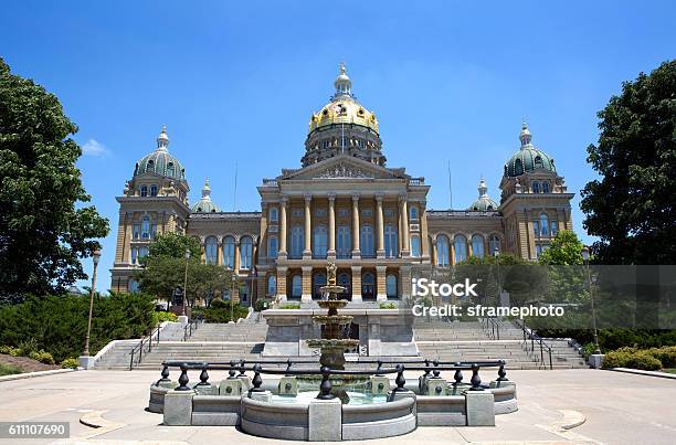 Iowa State Capitol Building Stock Photo - Download Image Now - Iowa, State Capitol Building, Capital Cities