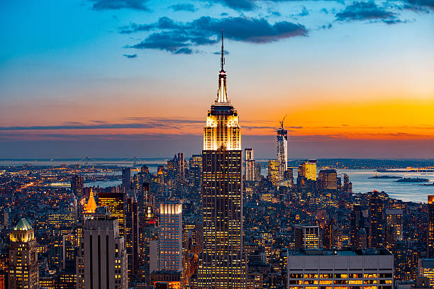 New York City Night View New York City, USA new york city skyline new york state night stock pictures, royalty-free photos & images