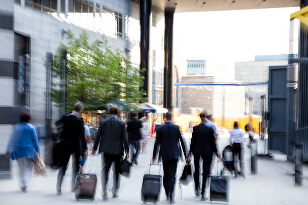istock Business People Walking in Modern Financial District 611173168