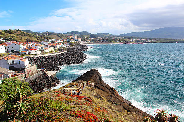 소미겔 섬, 아조레스, 포르투갈 - beach stone wave natural land state 뉴스 사진 이미지