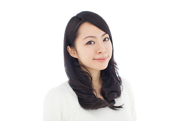 istock Japanese woman in white background 611175624