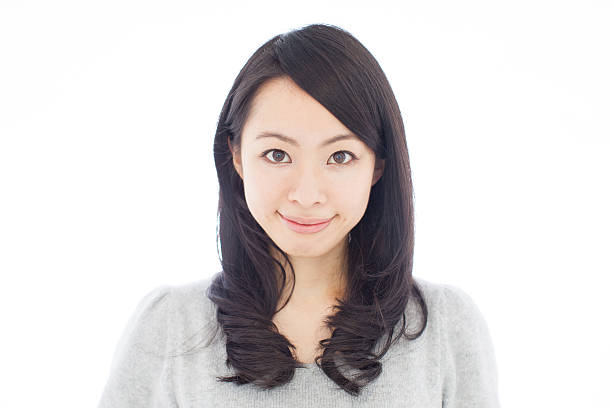 istock Japanese woman in white background 611179788
