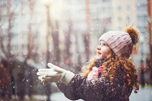 Snow Girl Pictures | Download Free Images on Unsplash