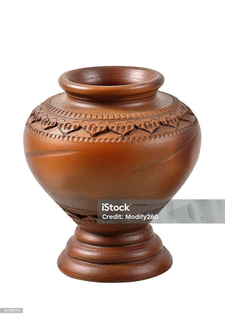 Earthenware Clay Pot Isolated On White Background Stock Photo - Download  Image Now - Art And Craft, Brown, Casserole - iStock
