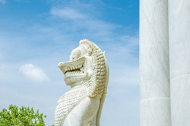 istock Lions Guarding The Marble Temple Wat Benjamabophit (Side View) 611299272