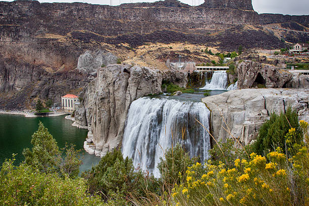 wodospad shoshone falls - shoshone falls zdjęcia i obrazy z banku zdjęć