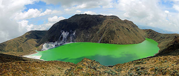 istock Laguna Verde in Narino, Colombia 611300858