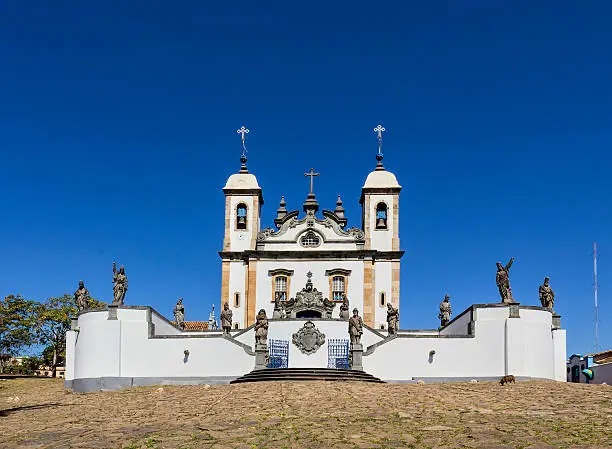 Bom Jesus de Matosinhos Church is the home of the Aleijadinho's prophets statues.