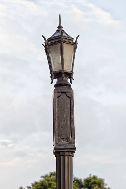 istock Vintage Street Lamp 611324252