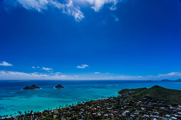 istock Lanikai in Oahu Island 611324916