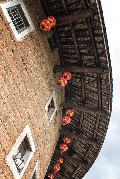 detalles tradicionales de la casa hakka - fujian province fotografías e imágenes de stock