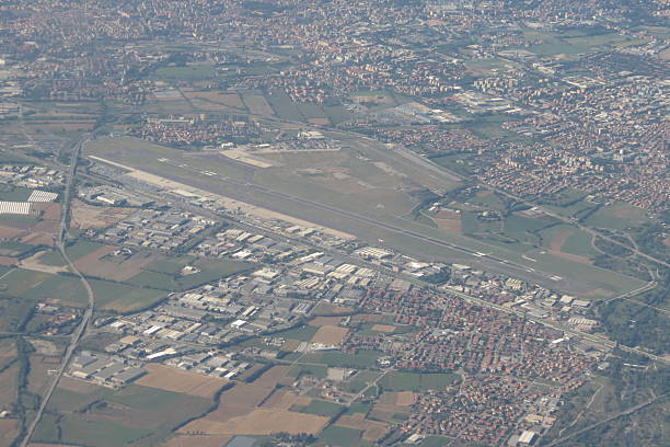 istock Orio al Serio airport 611603510