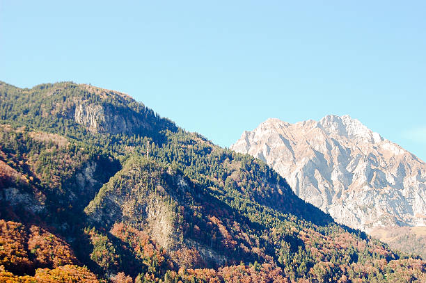 istock Swiss Alps in Autumn 611607130