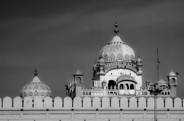istock Domes of the Lahore Fort 611622536