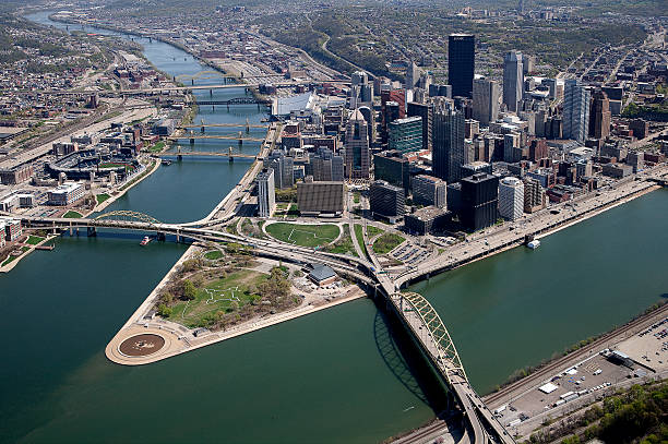 istock Aerial photograph of Pittsburgh PA skyline 611634708