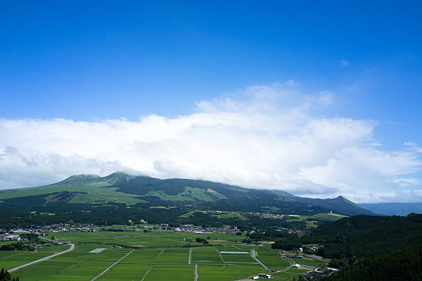 istock The view of Aso mountain. 2 611761544
