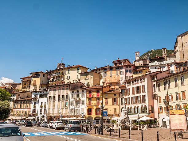 Stadt Lovere am Iseo-See, Italien – Foto