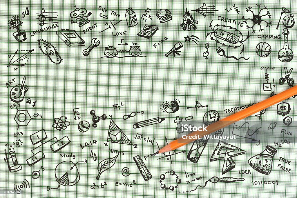 La pensée du concept d’éducation griffonnage les icônes définies avec copyspace. - Photo de Carnet libre de droits